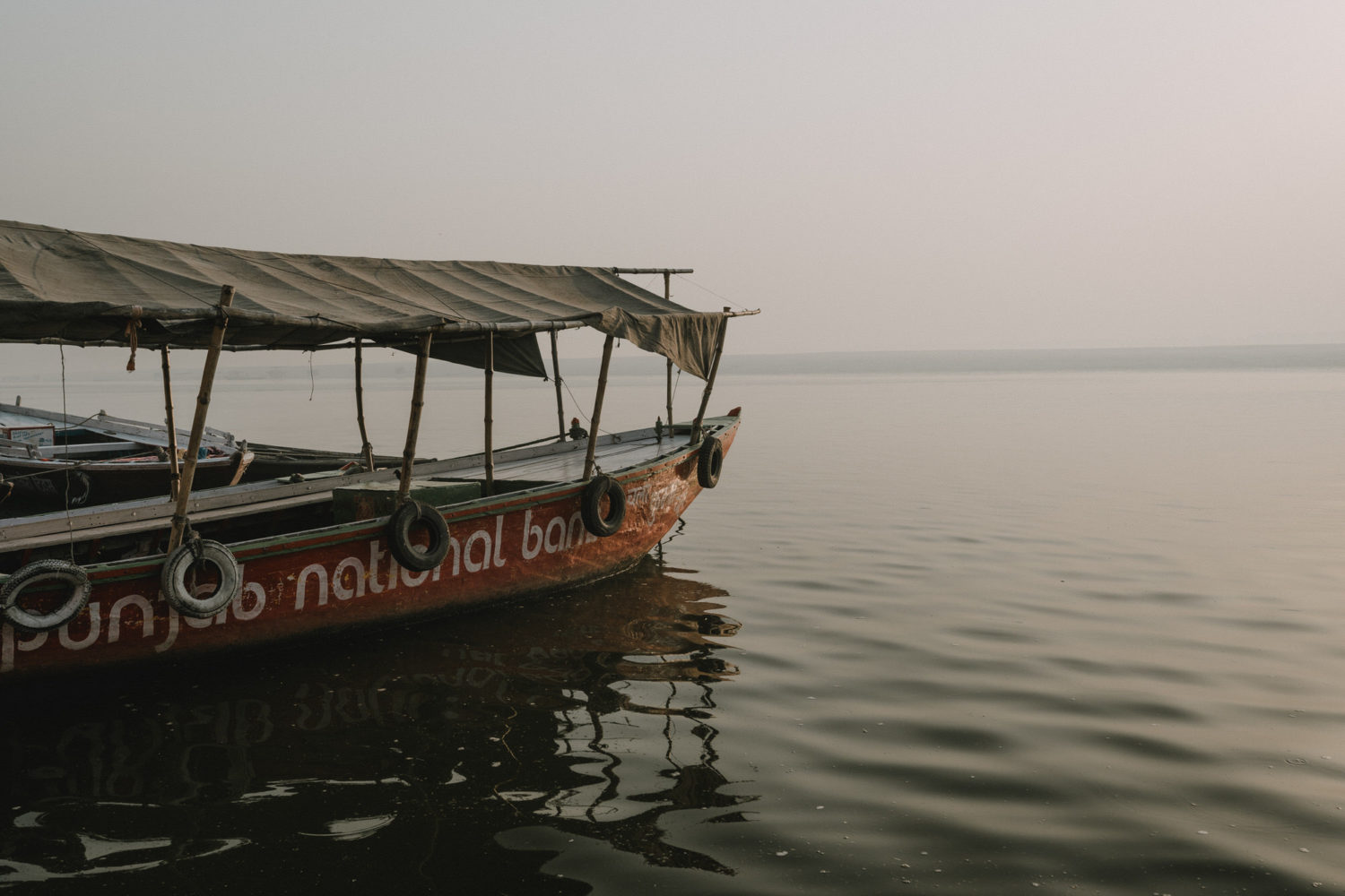 Incredible-India-Varanasi-01-www.antoineborzeix.fr-A7303400photo-de-voyage-Antoine-Borzeix-photoreporter-