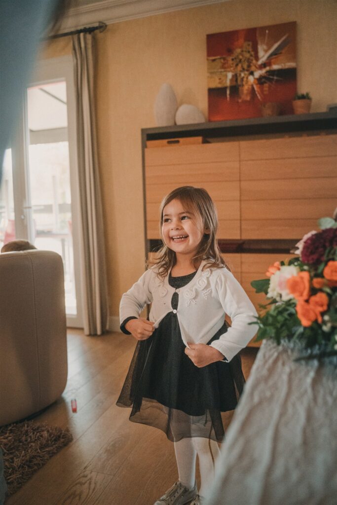 Photo-de-mariage-de-Marine-Mickael-au-Clos-de-Trevannec-à-Pont-l_Abbé-par-Antoine-Borzeix-photographe-de-mariage-à-Quimper-www.antoineborzeix.frA7302407