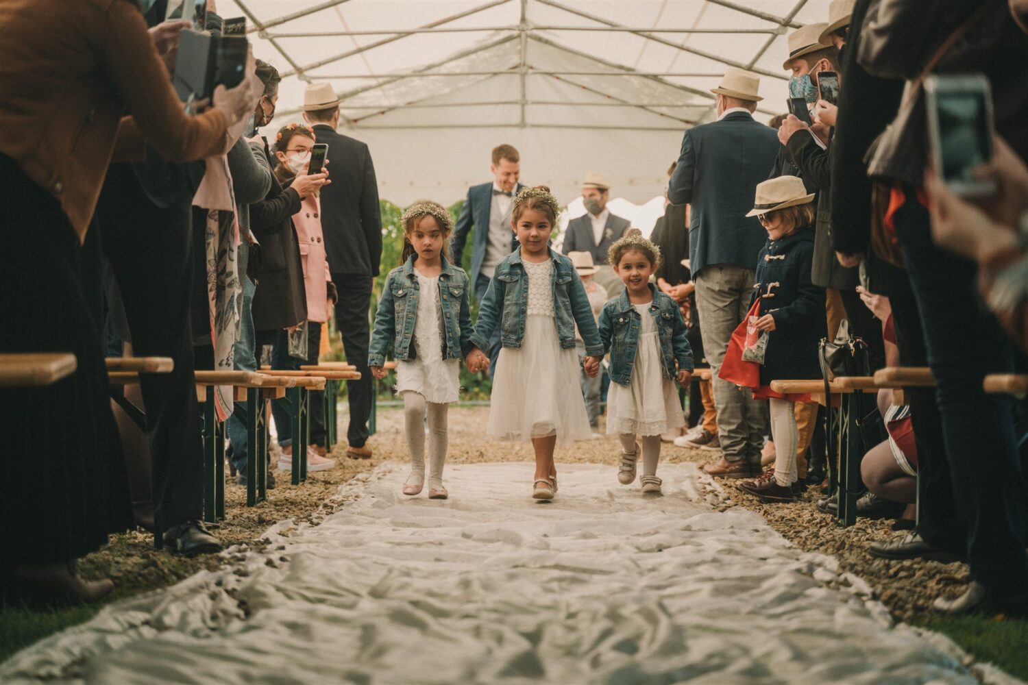 Photo-de-mariage-de-Marine-Mickael-au-Clos-de-Trevannec-à-Pont-l_Abbé-par-Antoine-Borzeix-photographe-de-mariage-à-Quimper-www.antoineborzeix.frA7303154