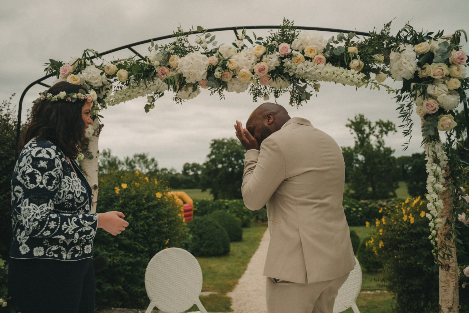 Photo-de-mariage-au-Manoir-de-Kerhuel-a-Plouneour-Lanvern-de-Perle-Danilson-par-Antoine-Borzeix-282