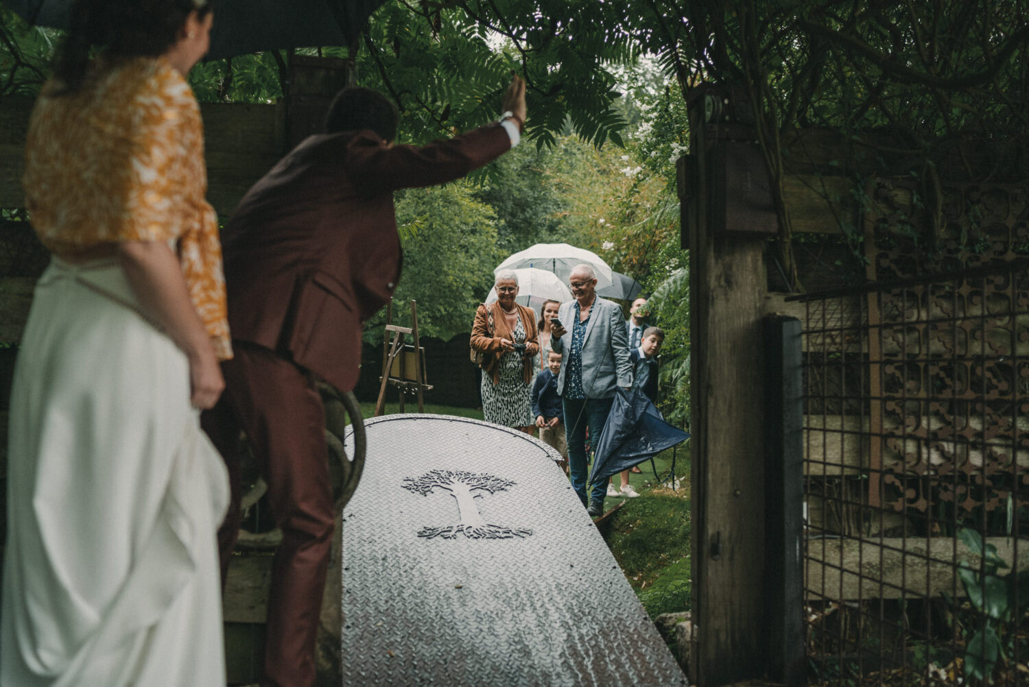 2021.07.24-Photo-de-mariage-d_Emeline-Gabriel-a-La-Ferme-Roudouic-a-Concarneau-par-Antoine-Borzeix-449