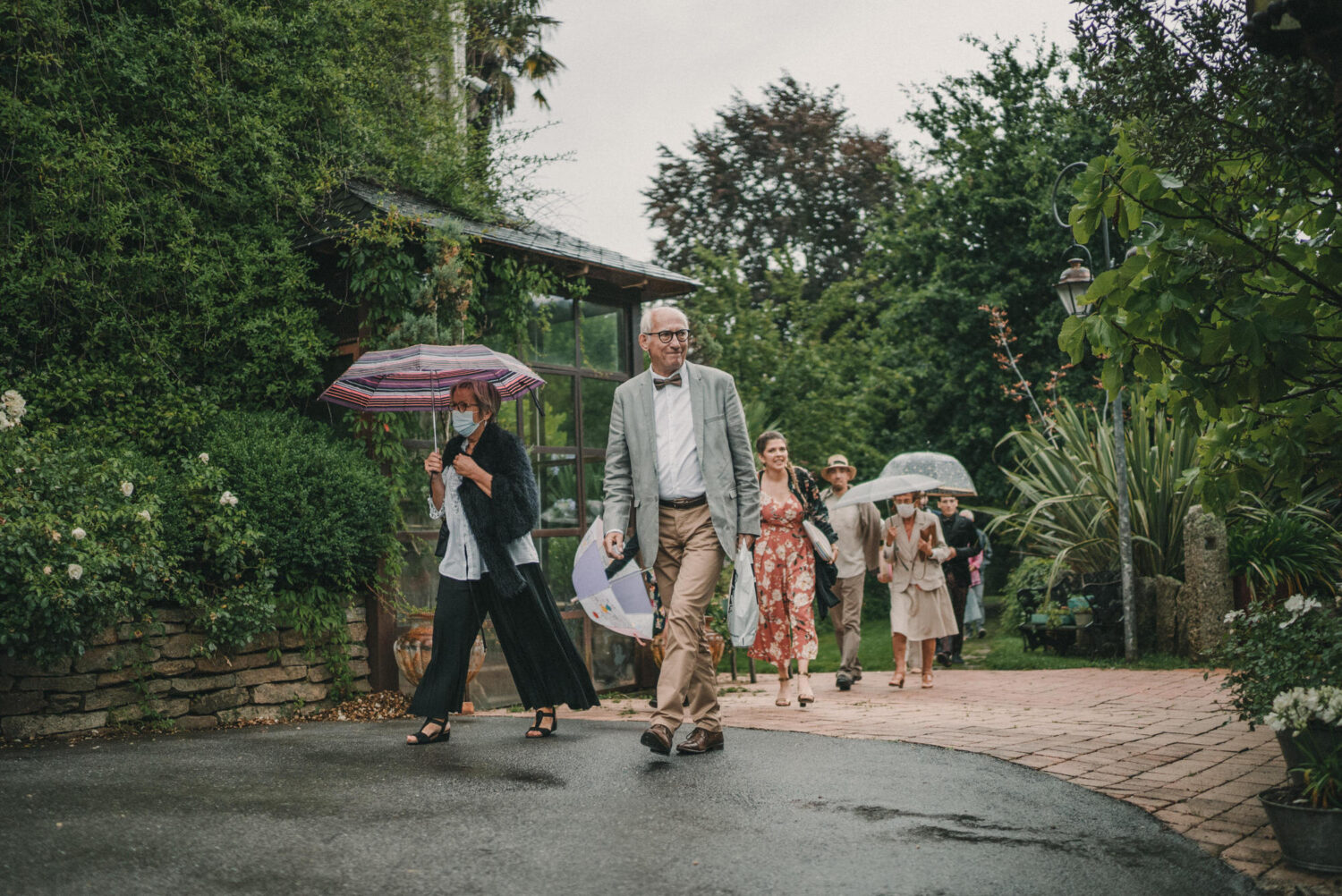 2021.07.24-Photo-de-mariage-d_Emeline-Gabriel-a-La-Ferme-Roudouic-a-Concarneau-par-Antoine-Borzeix-480