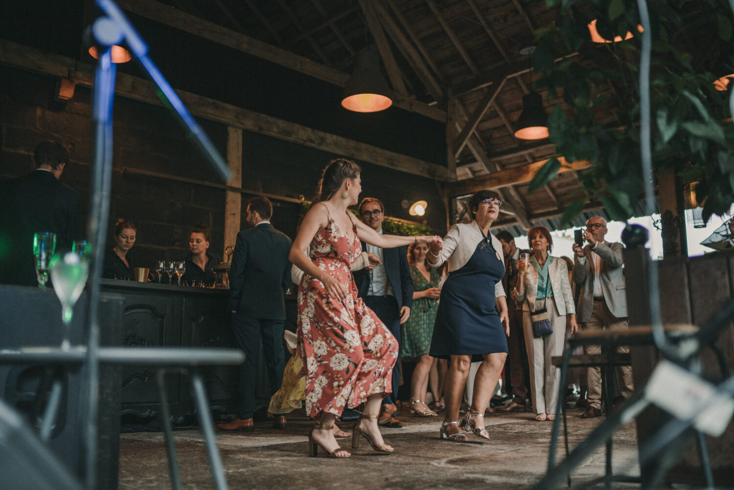 2021.07.24-Photo-de-mariage-d_Emeline-Gabriel-a-La-Ferme-Roudouic-a-Concarneau-par-Antoine-Borzeix-654