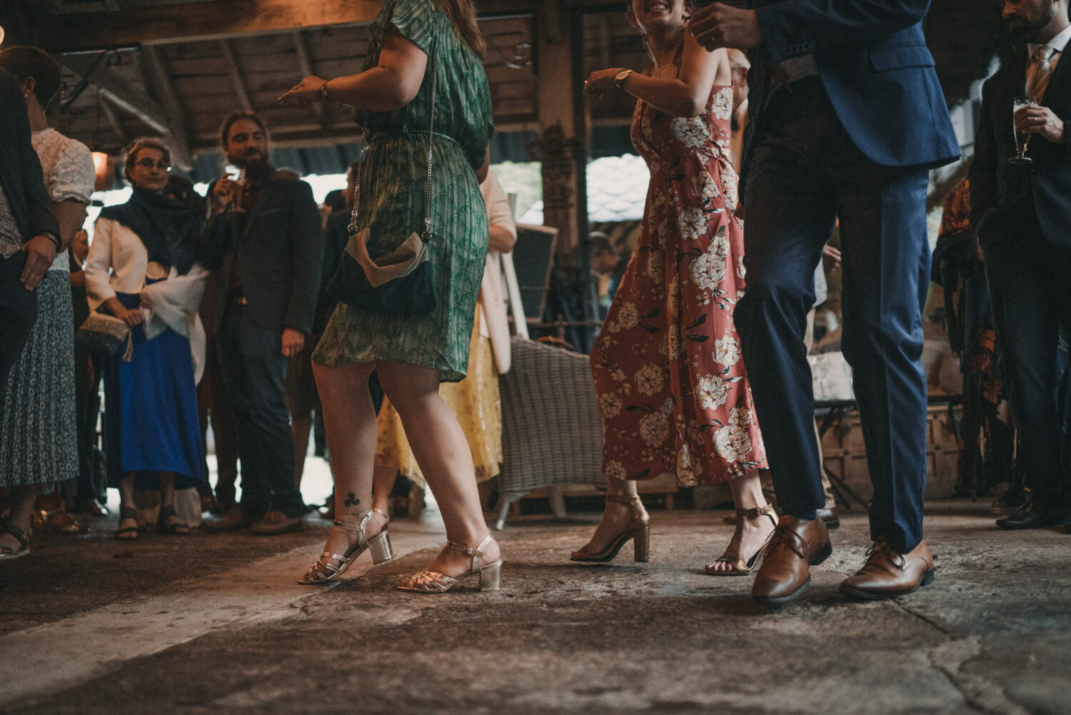2021.07.24-Photo-de-mariage-d_Emeline-Gabriel-a-La-Ferme-Roudouic-a-Concarneau-par-Antoine-Borzeix-669