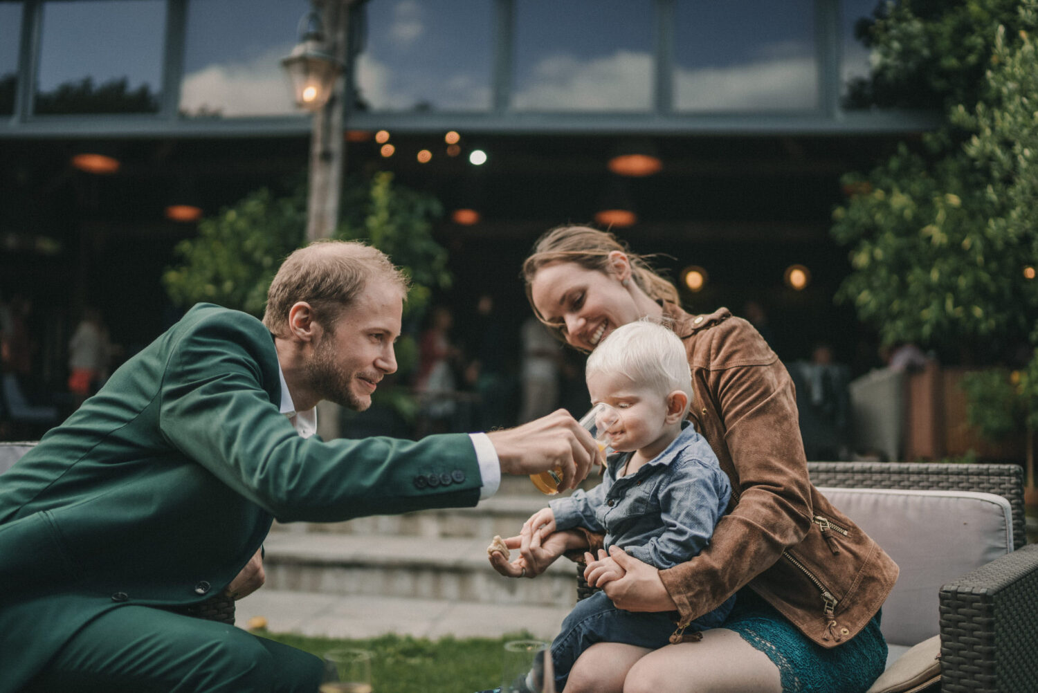 2021.08.07-Photo-de-mariage-de-Stephanie-Adrien-a-La-ferme-Roudouic-a-Concarneau-par-Antoine-Borzeix-660