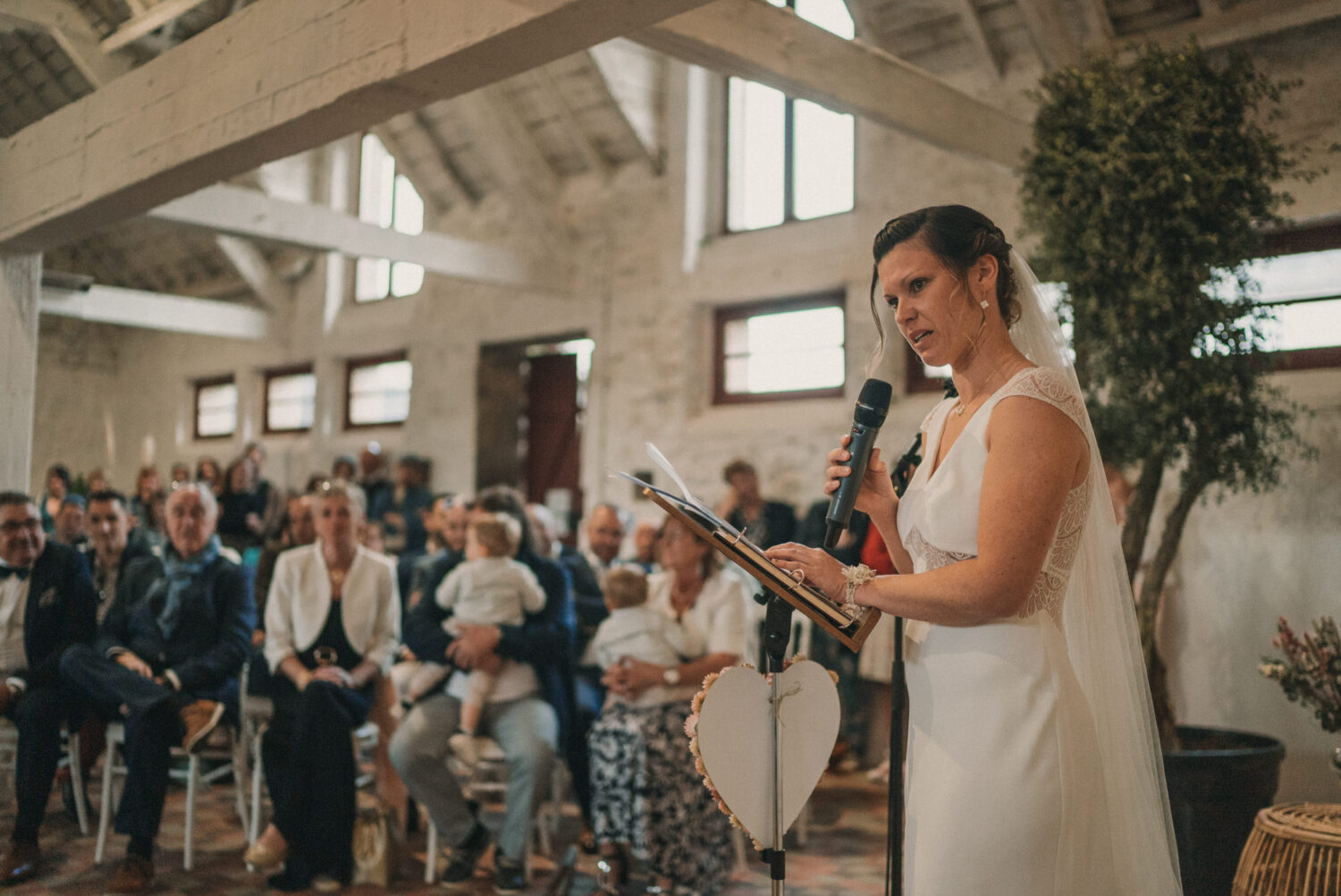 2022.04.22-Photo-de-mariage-de-Elodie-Mathieu-a-La-Cour-des-Grands-a-Gouesnou-par-Antoine-Borzeix-796