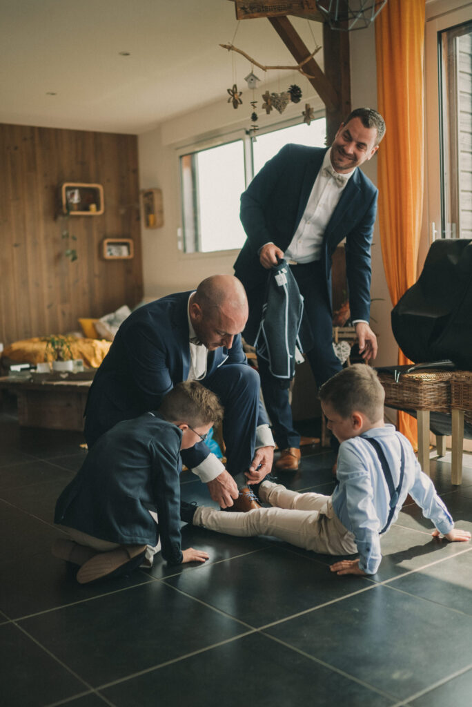 2022.04.22-Photo-de-mariage-de-Elodie-Mathieu-a-La-Cour-des-Grands-a-Gouesnou-par-Antoine-Borzeix-99-scaled