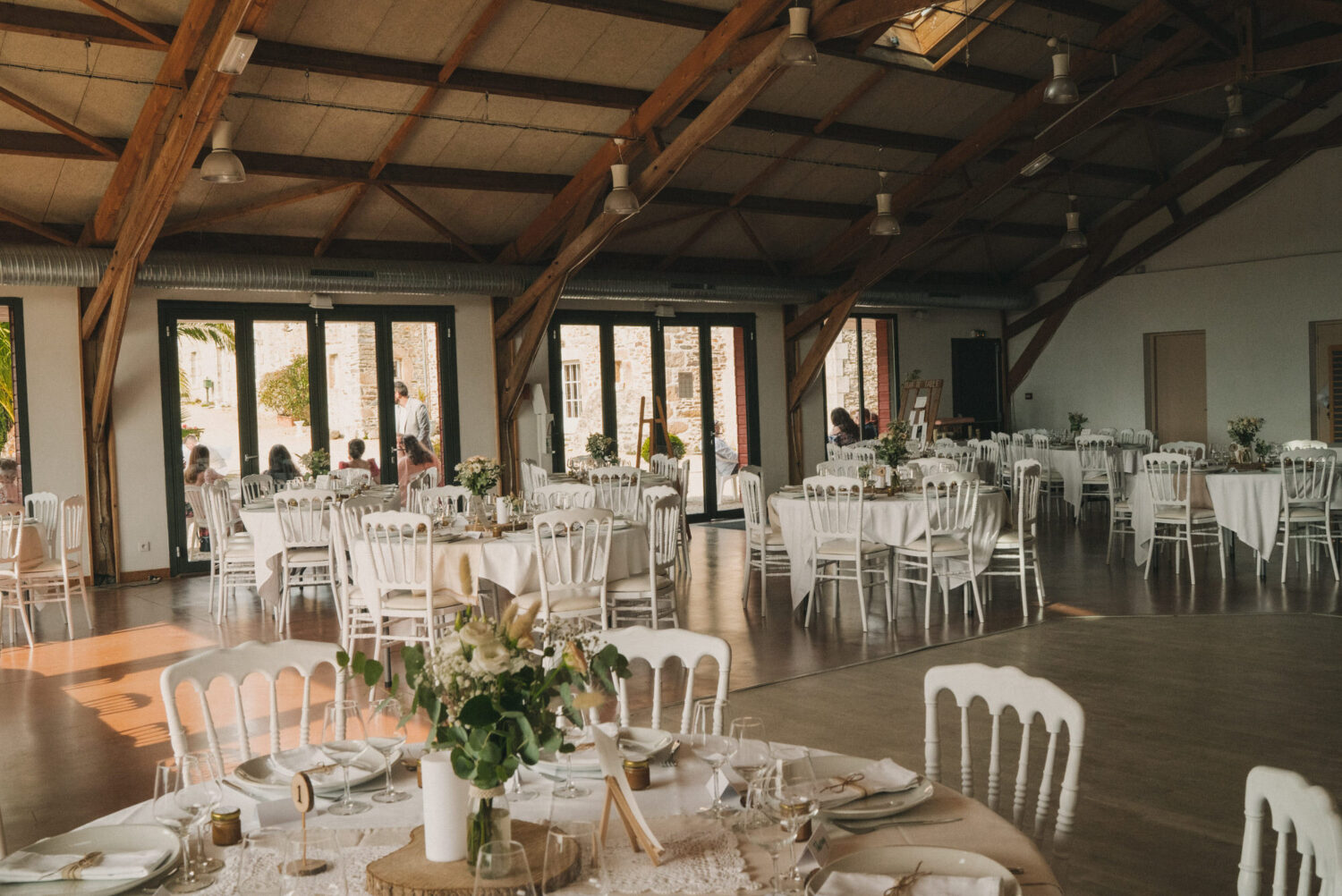 Photo-de-mariage-d_Anaelle-Benjamin-a-l_Eglise-Nouvel-Espoir-a-Brest-et-Domain-Ar-Bant-a-Henvic-par-Antoine-Borzeix-1002