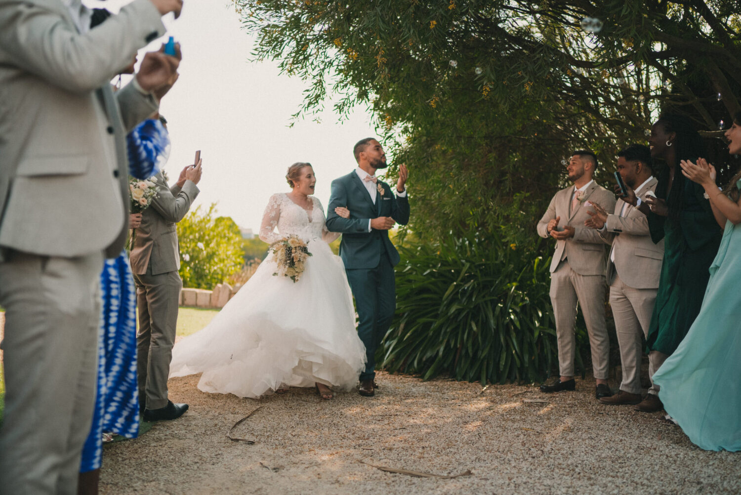 Photo-de-mariage-d_Anaelle-Benjamin-a-l_Eglise-Nouvel-Espoir-a-Brest-et-Domain-Ar-Bant-a-Henvic-par-Antoine-Borzeix-1077