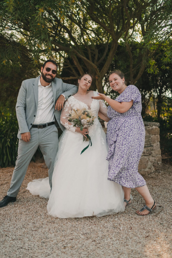 Photo-de-mariage-d_Anaelle-Benjamin-a-l_Eglise-Nouvel-Espoir-a-Brest-et-Domain-Ar-Bant-a-Henvic-par-Antoine-Borzeix-1250-scaled