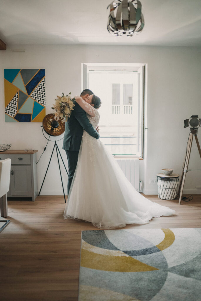 Photo-de-mariage-d_Anaelle-Benjamin-a-l_Eglise-Nouvel-Espoir-a-Brest-et-Domain-Ar-Bant-a-Henvic-par-Antoine-Borzeix-302-scaled