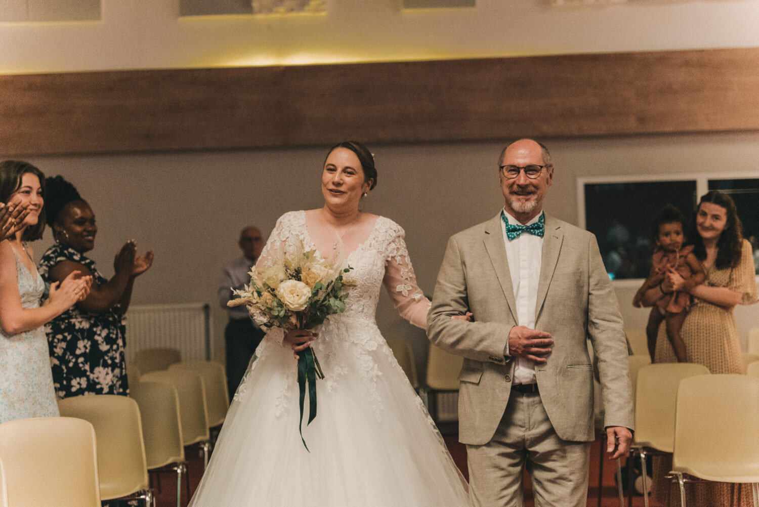 Photo-de-mariage-d_Anaelle-Benjamin-a-l_Eglise-Nouvel-Espoir-a-Brest-et-Domain-Ar-Bant-a-Henvic-par-Antoine-Borzeix-408