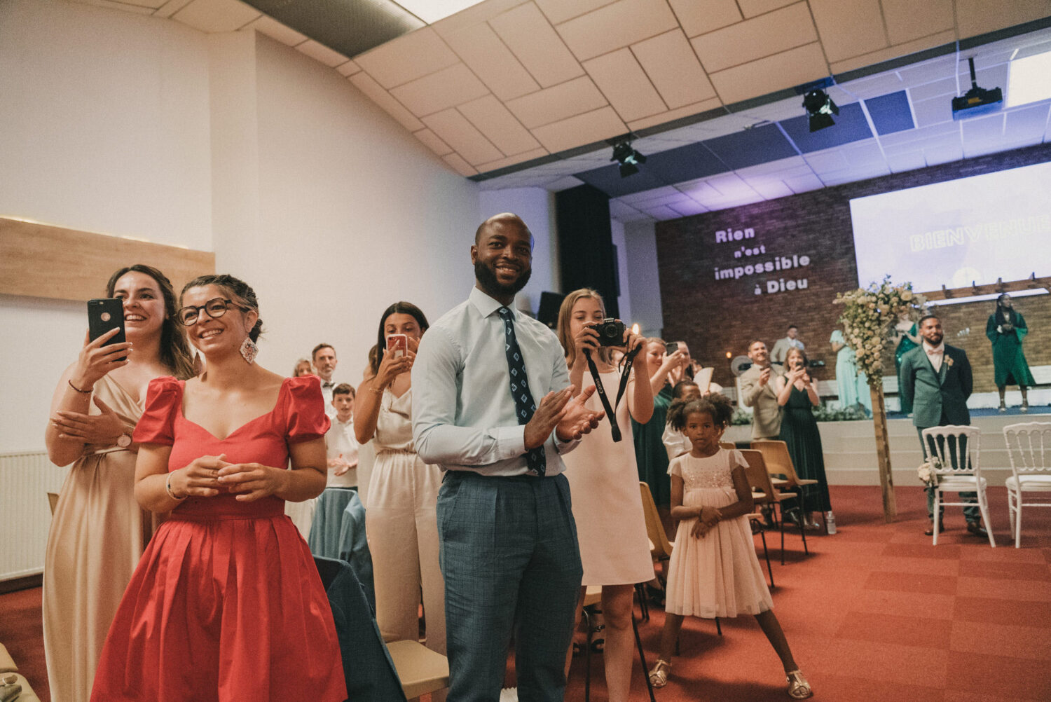 Photo-de-mariage-d_Anaelle-Benjamin-a-l_Eglise-Nouvel-Espoir-a-Brest-et-Domain-Ar-Bant-a-Henvic-par-Antoine-Borzeix-410