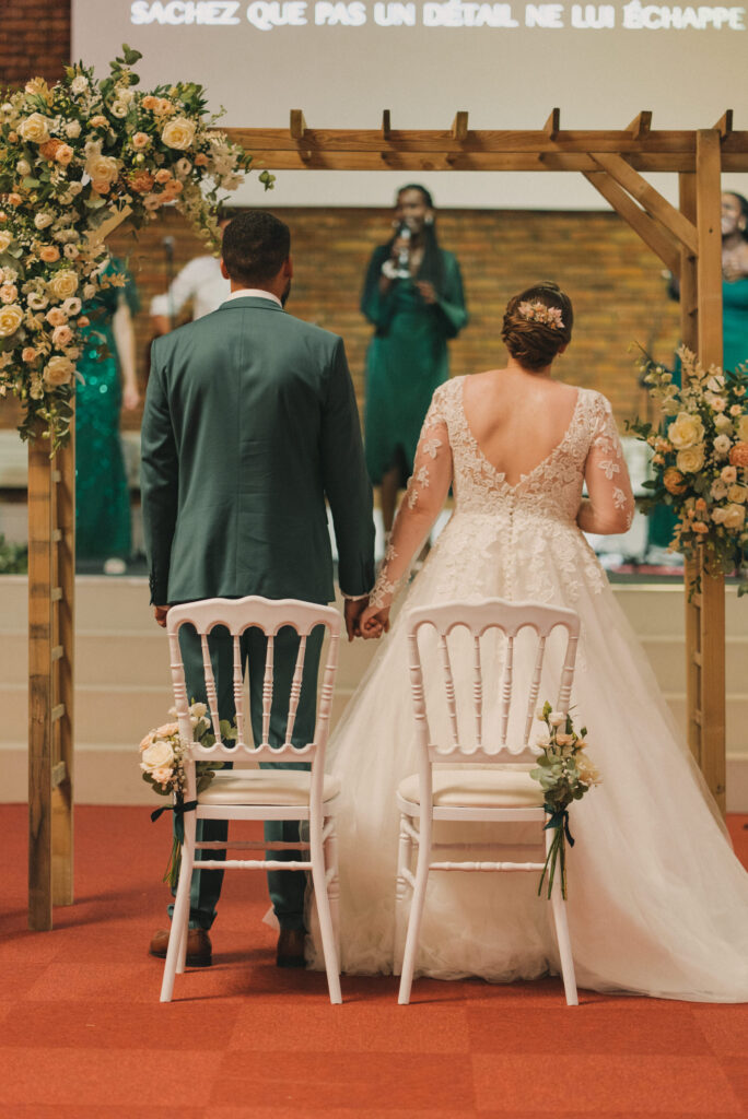 Photo-de-mariage-d_Anaelle-Benjamin-a-l_Eglise-Nouvel-Espoir-a-Brest-et-Domain-Ar-Bant-a-Henvic-par-Antoine-Borzeix-455-scaled