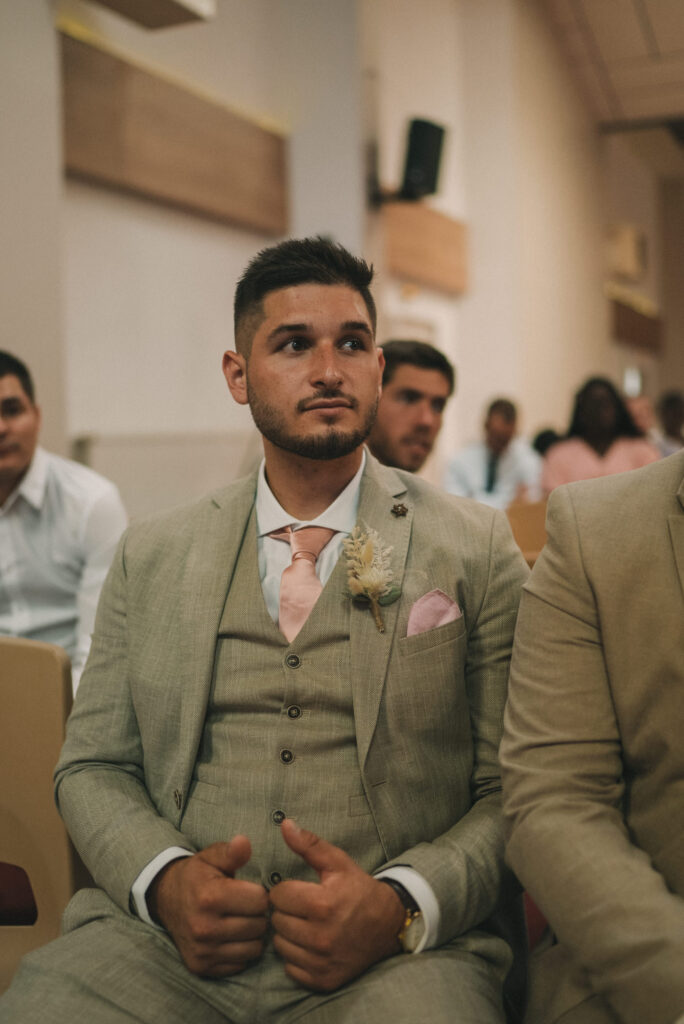 Photo-de-mariage-d_Anaelle-Benjamin-a-l_Eglise-Nouvel-Espoir-a-Brest-et-Domain-Ar-Bant-a-Henvic-par-Antoine-Borzeix-637-scaled