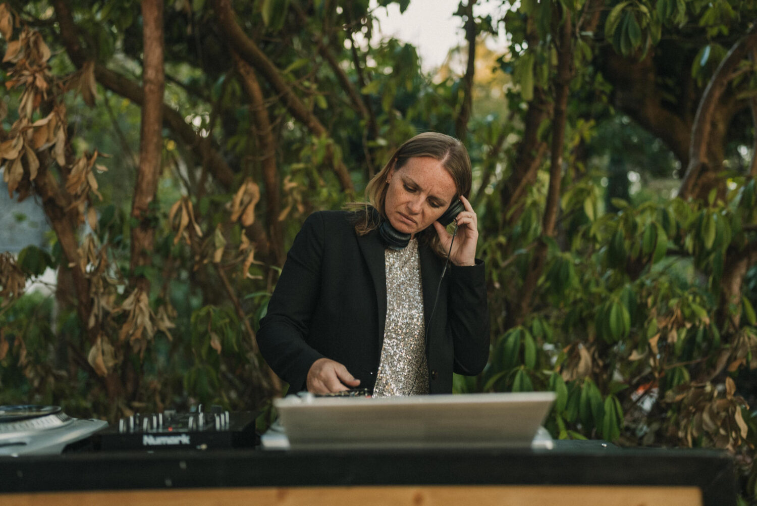 Photo-de-mariage-dIsabella-Thibault-au-Domaine-de-Kerenez-a-Loctudy-par-Antoine-Borzeix-2022.09.17-1278