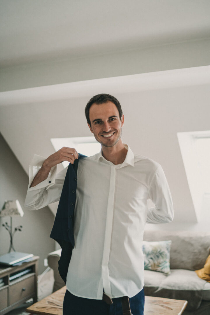 Photo-de-mariage-de-AM-a-la-Mairie-de-St-Pol-de-Leon-et-au-Manoir-de-Penfao-a-Saint-Thegonnec-par-Antoine-Borzeix-38