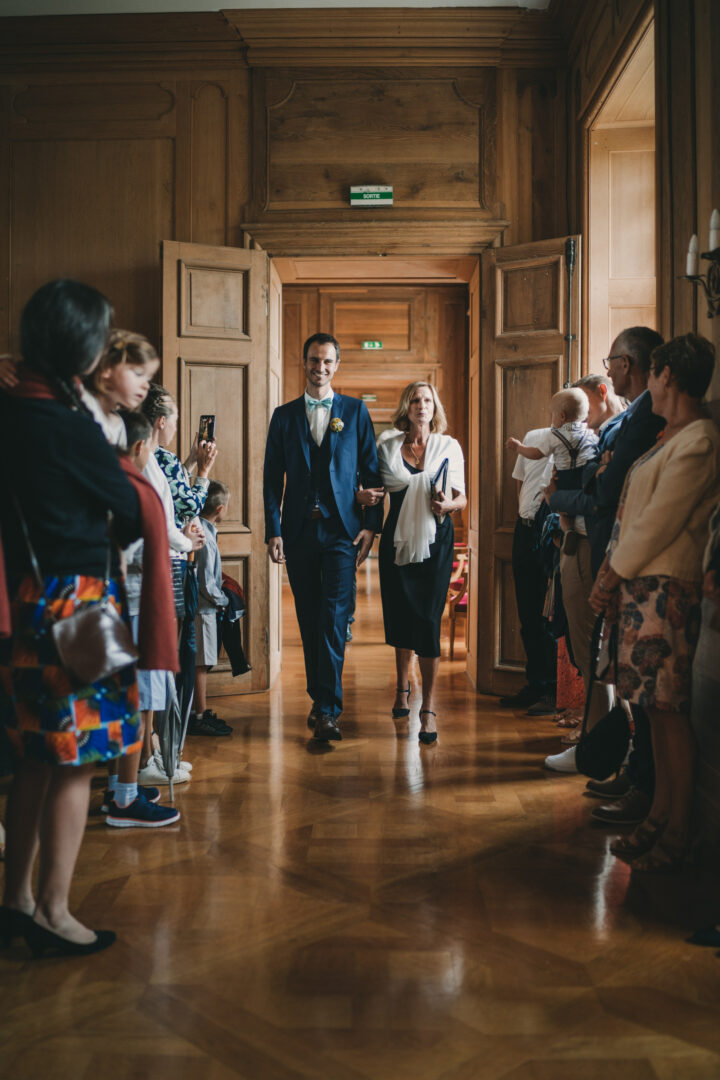 Photo-de-mariage-de-AM-a-la-Mairie-de-St-Pol-de-Leon-et-au-Manoir-de-Penfao-a-Saint-Thegonnec-par-Antoine-Borzeix-81