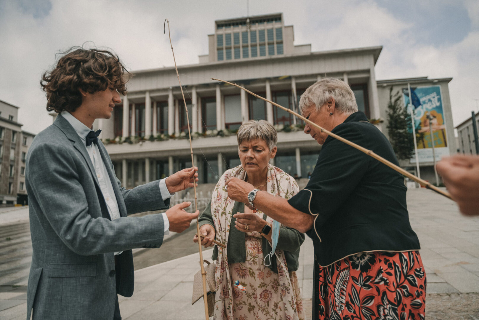 Photo de mariage de Jean-Marie & Guillaume à la mairie de Brest et à la Colonie de Trezien à Plouarzel en Bretagne par Antoine Borzeix-132