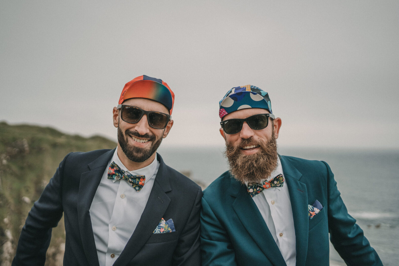 Photo de mariage de Jean-Marie & Guillaume à la mairie de Brest et à la Colonie de Trezien à Plouarzel en Bretagne par Antoine Borzeix-445