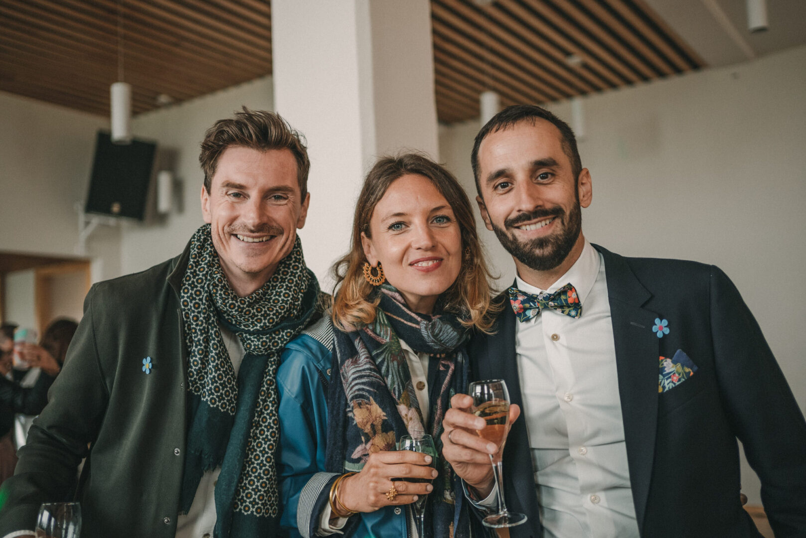 Photo de mariage de Jean-Marie & Guillaume à la mairie de Brest et à la Colonie de Trezien à Plouarzel en Bretagne par Antoine Borzeix-804