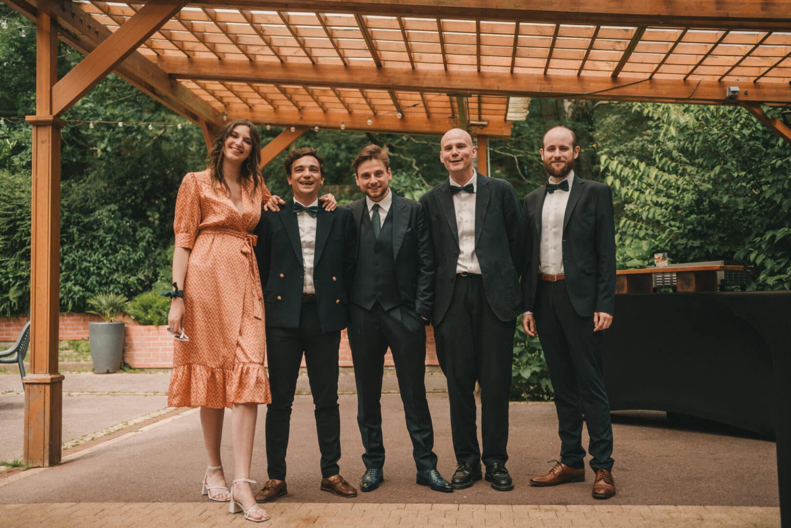 Photo de mariage de L&PA au Moulin de Traon Lez à Bohars par Antoine Borzeix 212