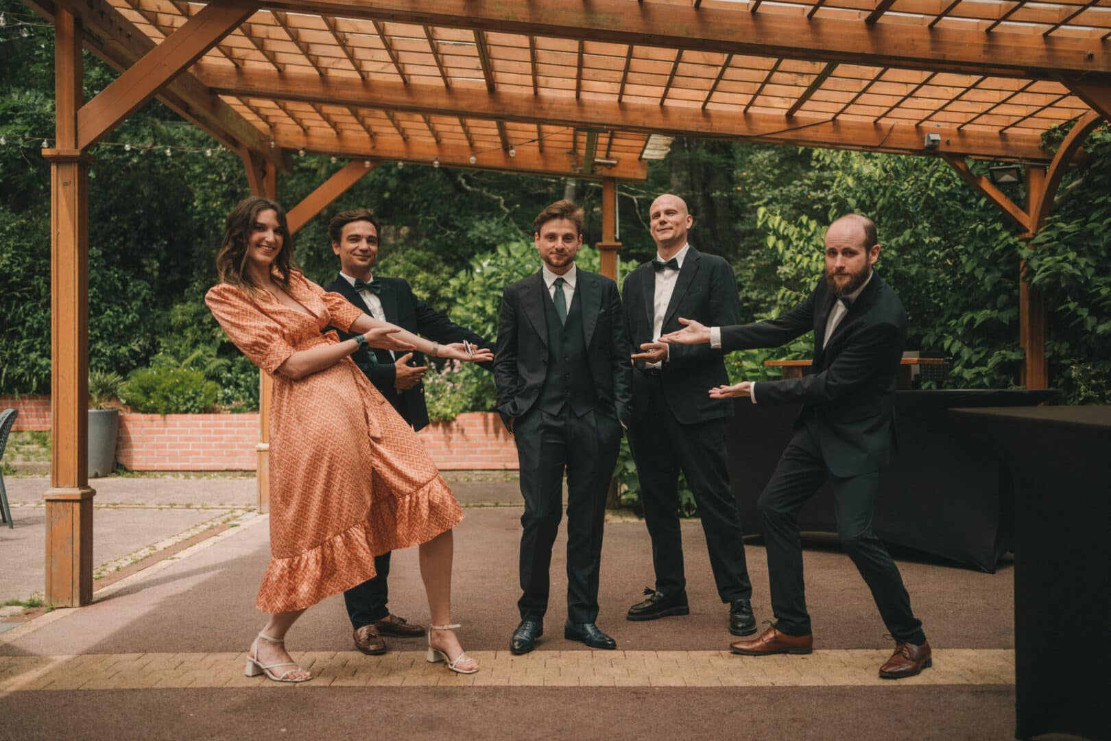 Photo de mariage de L&PA au Moulin de Traon Lez à Bohars par Antoine Borzeix 224