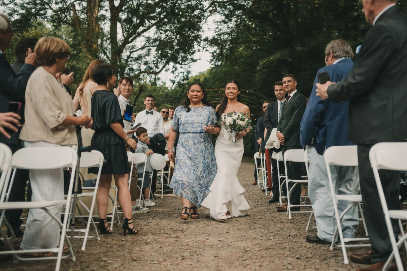 Photo de mariage de L&PA au Moulin de Traon Lez à Bohars par Antoine Borzeix 319