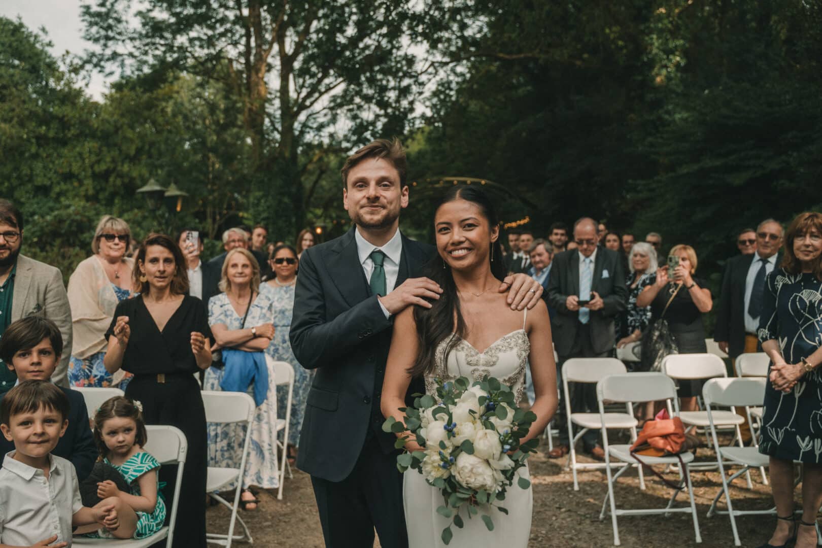 Photo de mariage de L&PA au Moulin de Traon Lez à Bohars par Antoine Borzeix 448