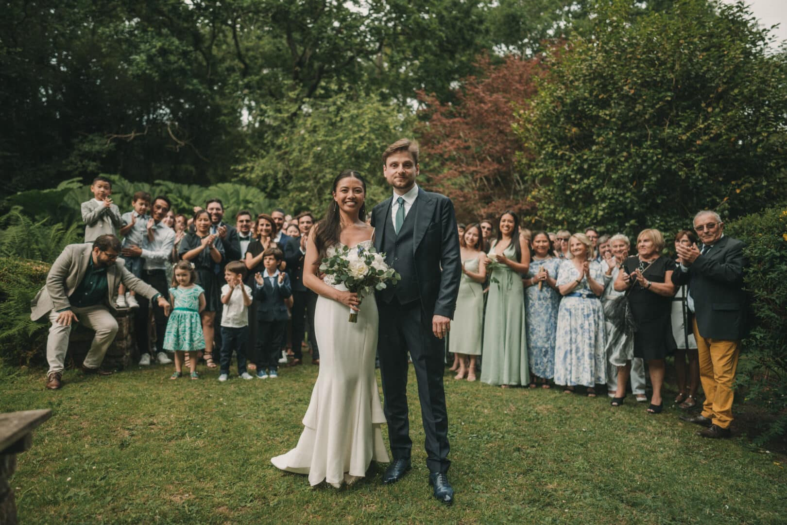 Photo de mariage de L&PA au Moulin de Traon Lez à Bohars par Antoine Borzeix 460