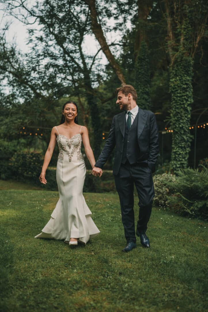 Photo de mariage de L&PA au Moulin de Traon Lez à Bohars par Antoine Borzeix 709