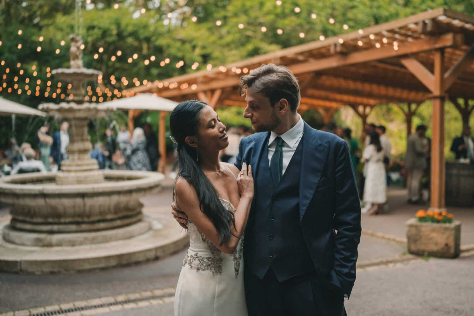 Photo de mariage de L&PA au Moulin de Traon Lez à Bohars par Antoine Borzeix 722