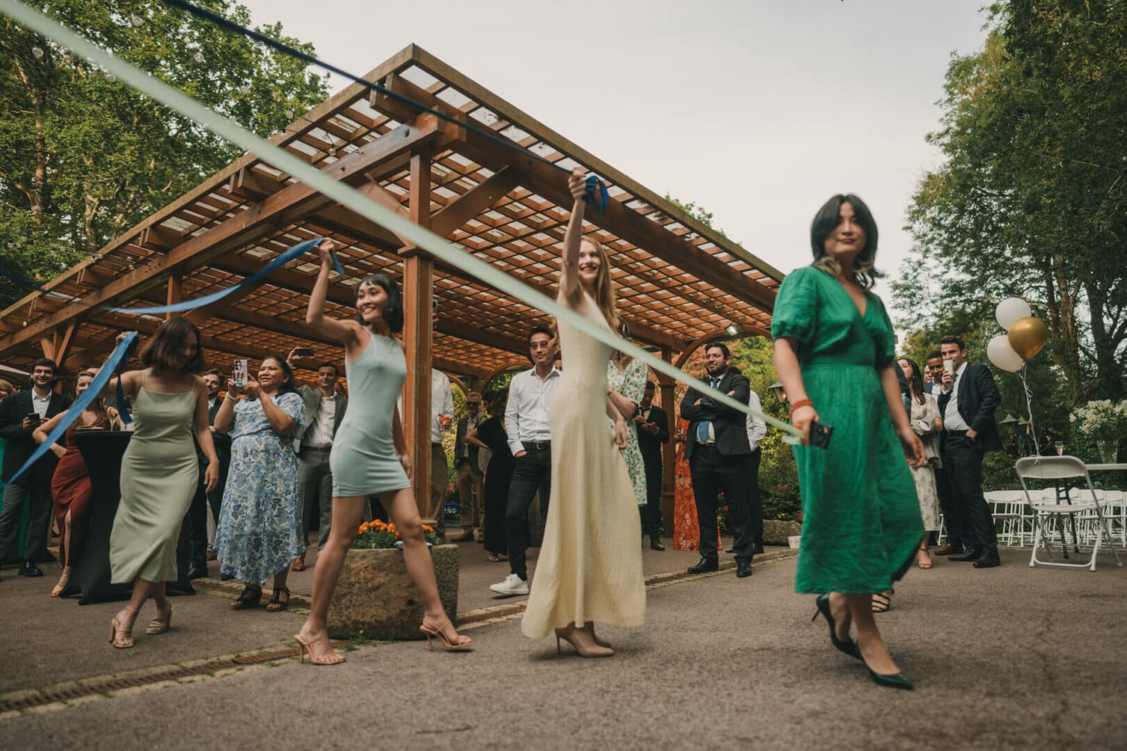 Photo de mariage de L&PA au Moulin de Traon Lez à Bohars par Antoine Borzeix 749