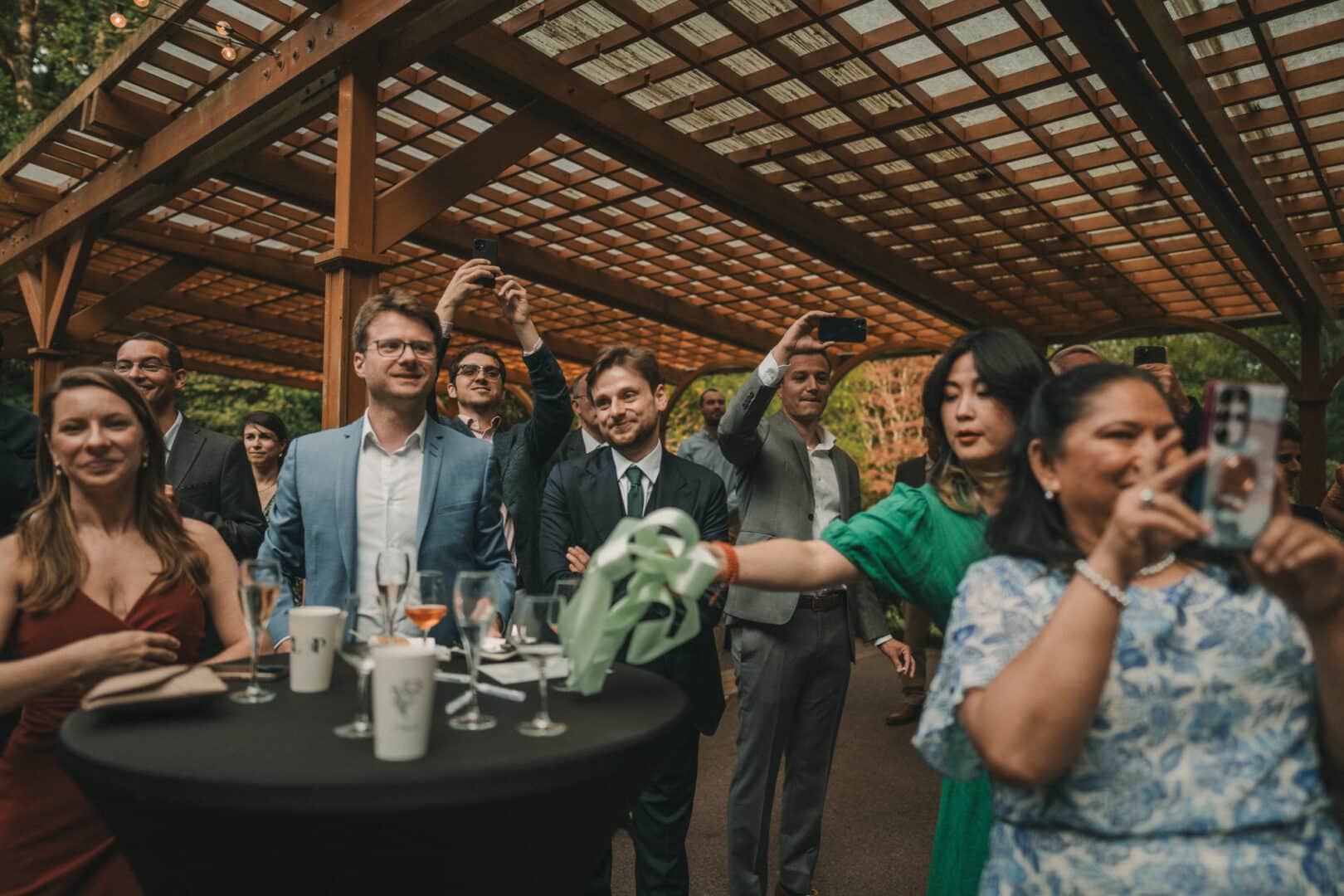 Photo de mariage de L&PA au Moulin de Traon Lez à Bohars par Antoine Borzeix 764