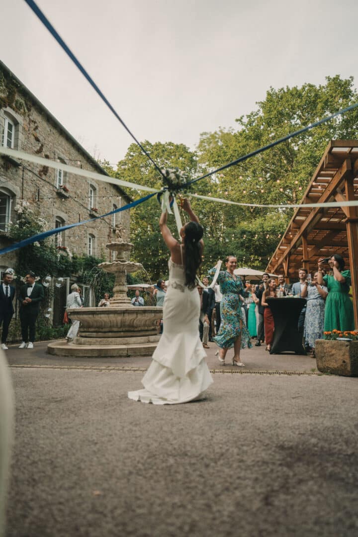 Photo de mariage de L&PA au Moulin de Traon Lez à Bohars par Antoine Borzeix 780