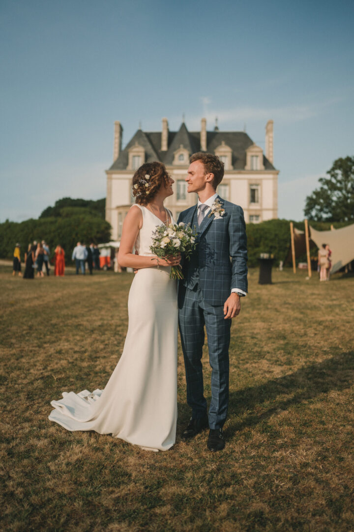 Photo de mariage de M&M au Château Les Garennes à Clohars-Fouesnant Bénodet par Antoine Borzeix 1494