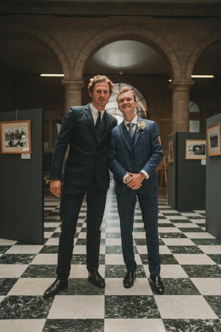 Photo de mariage de M&M au Château Les Garennes à Clohars-Fouesnant Bénodet par Antoine Borzeix 165