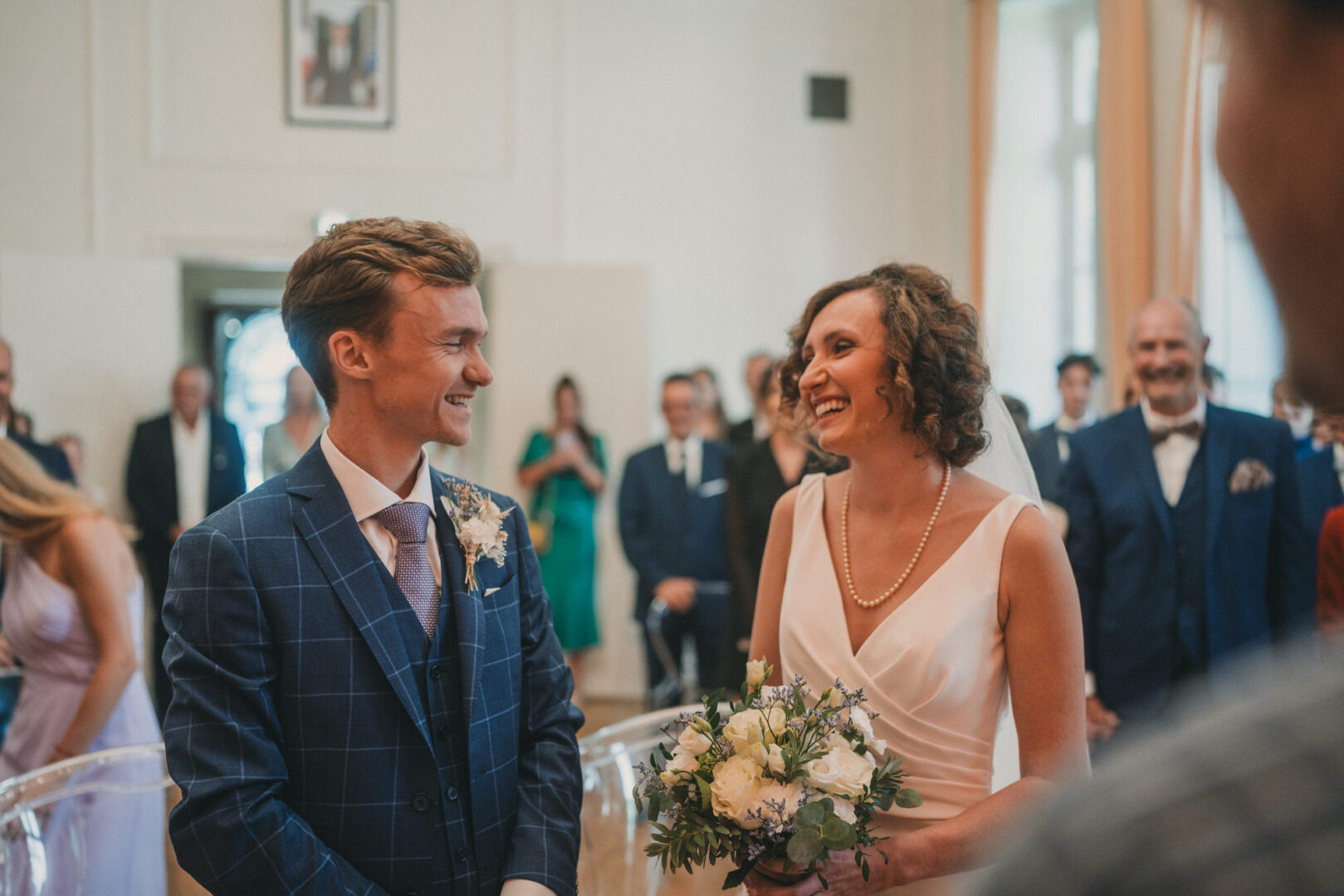 Photo de mariage de M&M au Château Les Garennes à Clohars-Fouesnant Bénodet par Antoine Borzeix 260