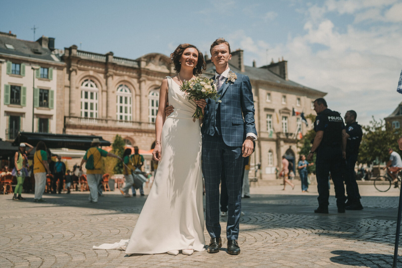 Photo de mariage de M&M au Château Les Garennes à Clohars-Fouesnant Bénodet par Antoine Borzeix 408