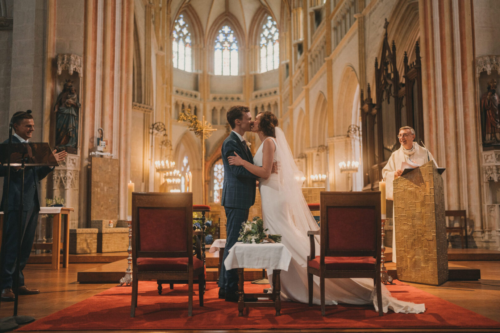 Photo de mariage de M&M au Château Les Garennes à Clohars-Fouesnant Bénodet par Antoine Borzeix 662