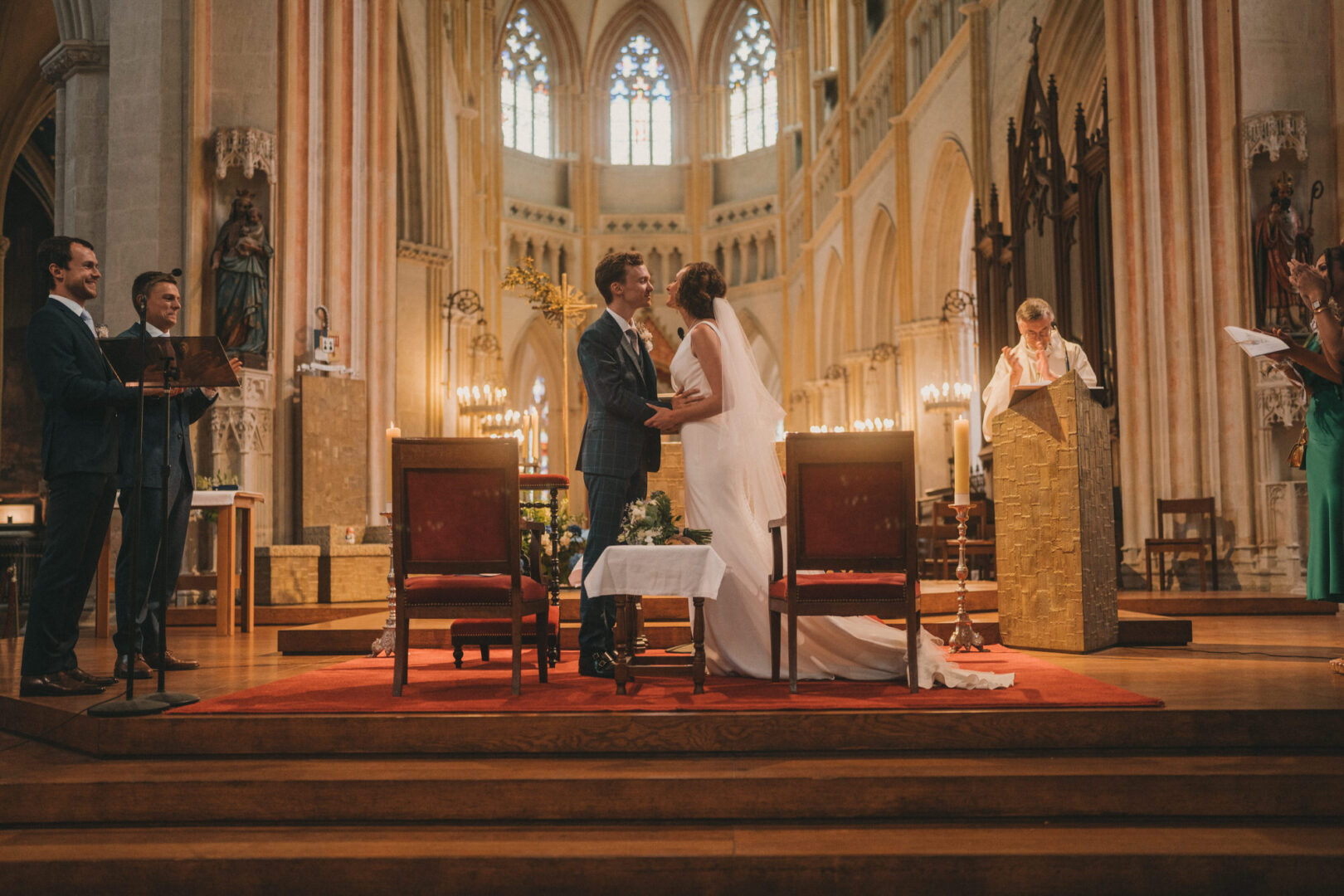 Photo de mariage de M&M au Château Les Garennes à Clohars-Fouesnant Bénodet par Antoine Borzeix 663