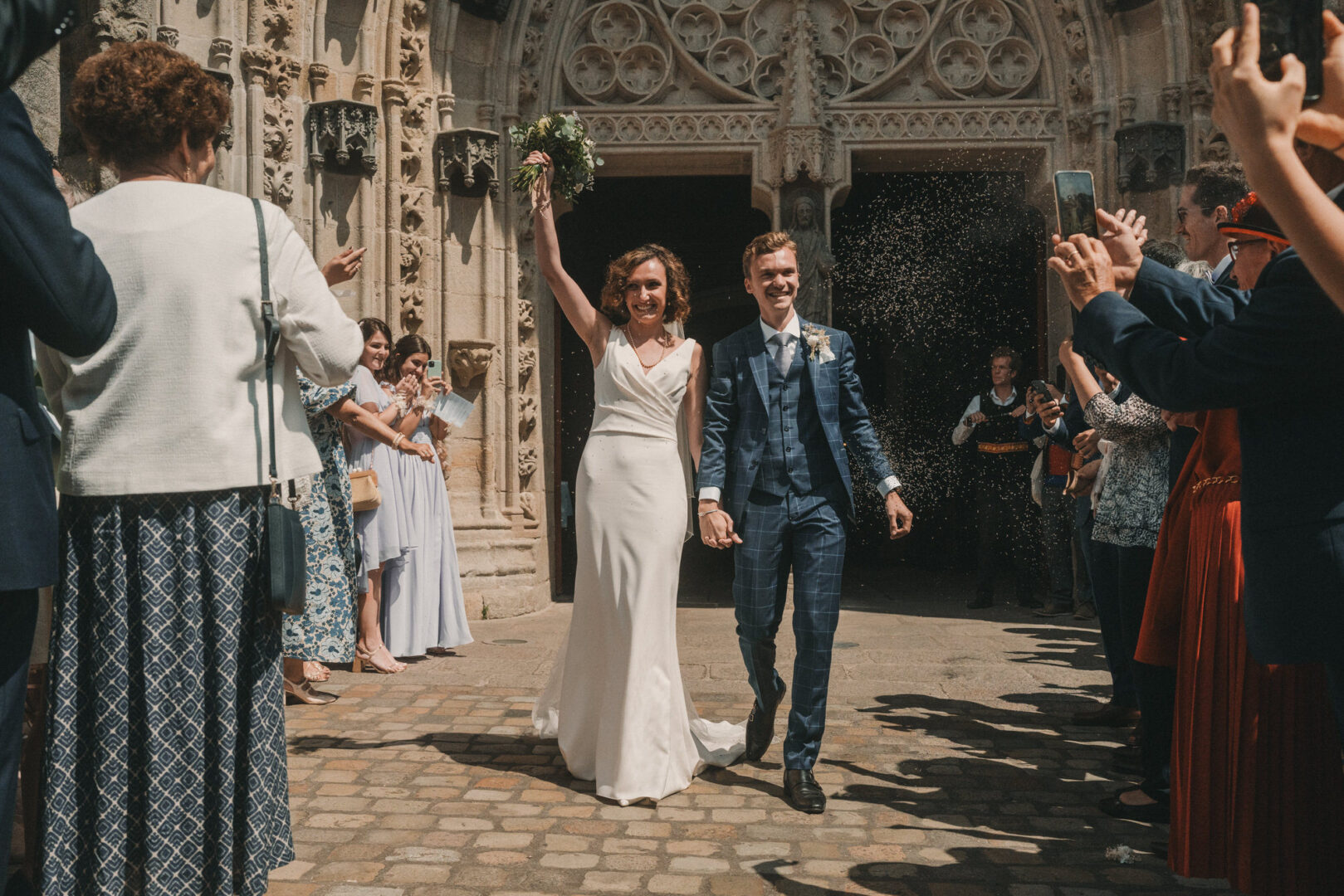 Photo de mariage de M&M au Château Les Garennes à Clohars-Fouesnant Bénodet par Antoine Borzeix 824