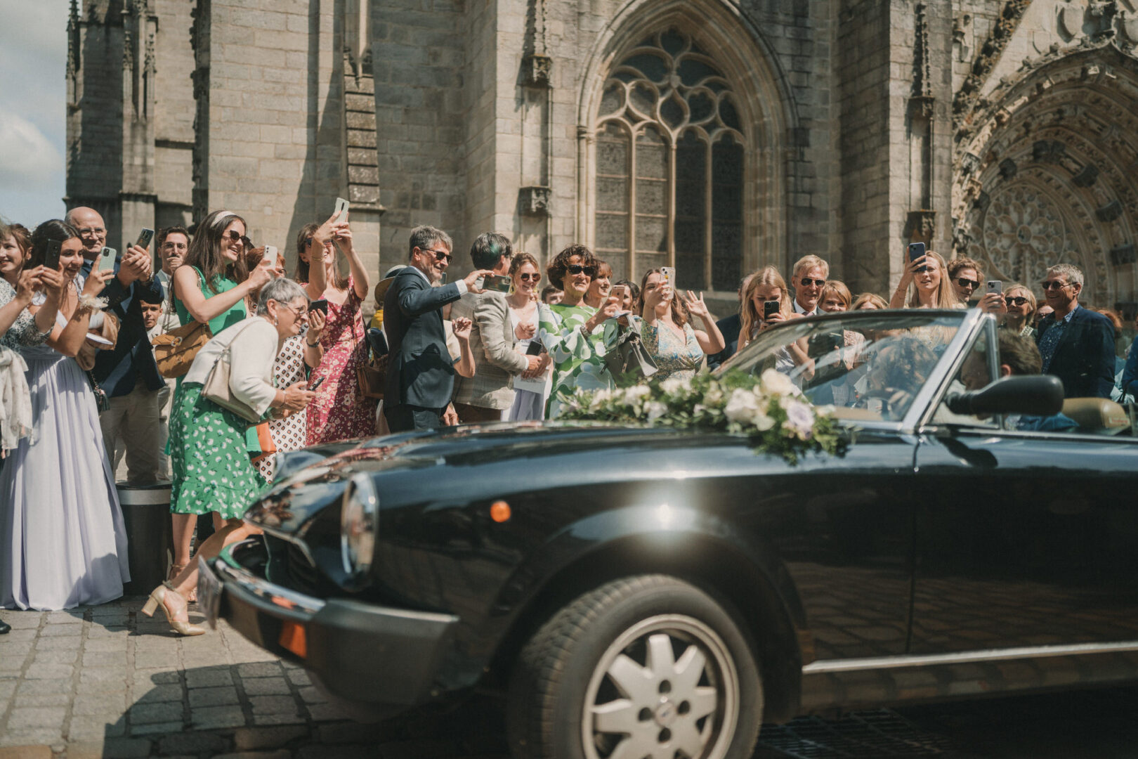 Photo de mariage de M&M au Château Les Garennes à Clohars-Fouesnant Bénodet par Antoine Borzeix 906