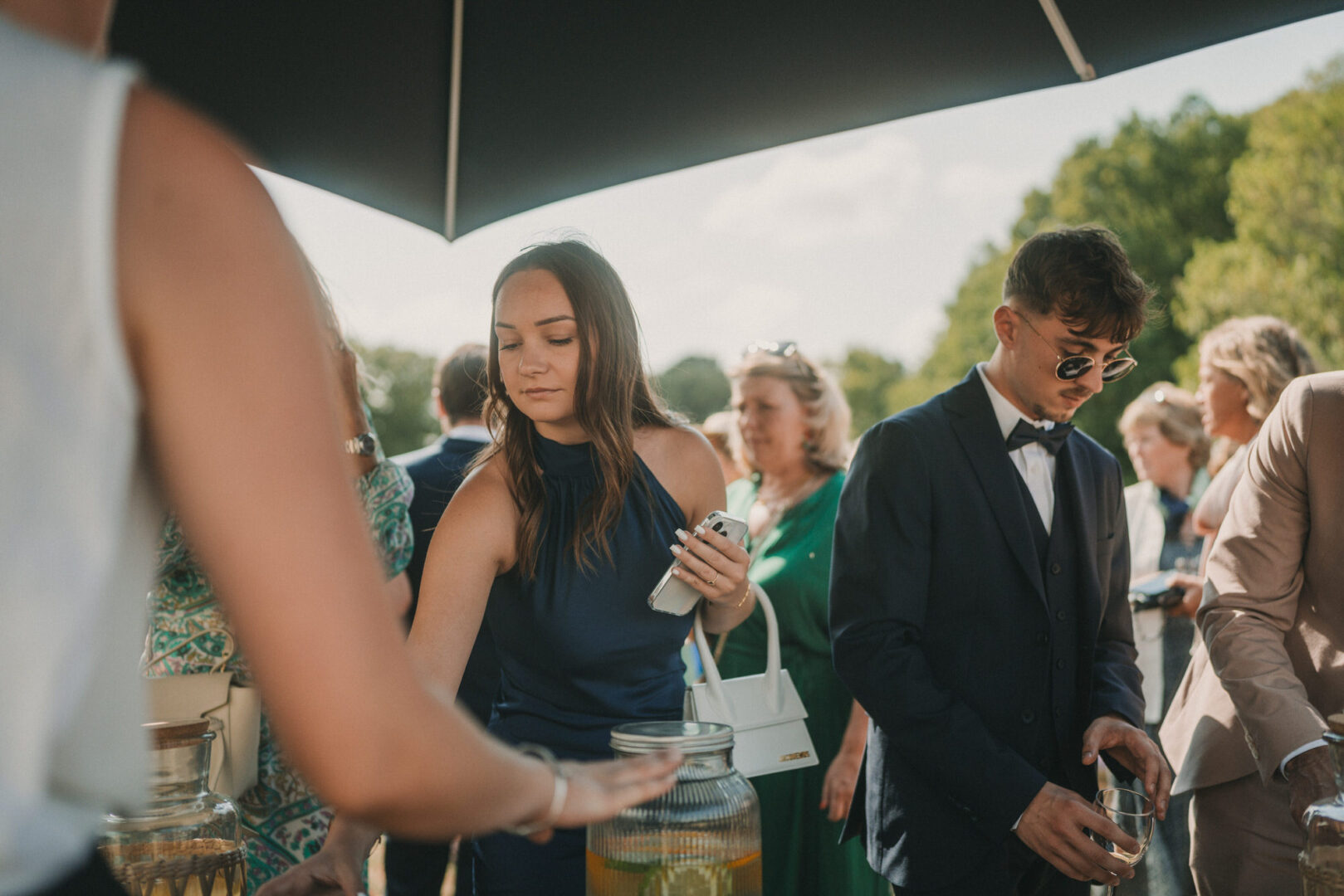 Photo de mariage de M&M au Château Les Garennes à Clohars-Fouesnant Bénodet par Antoine Borzeix 957