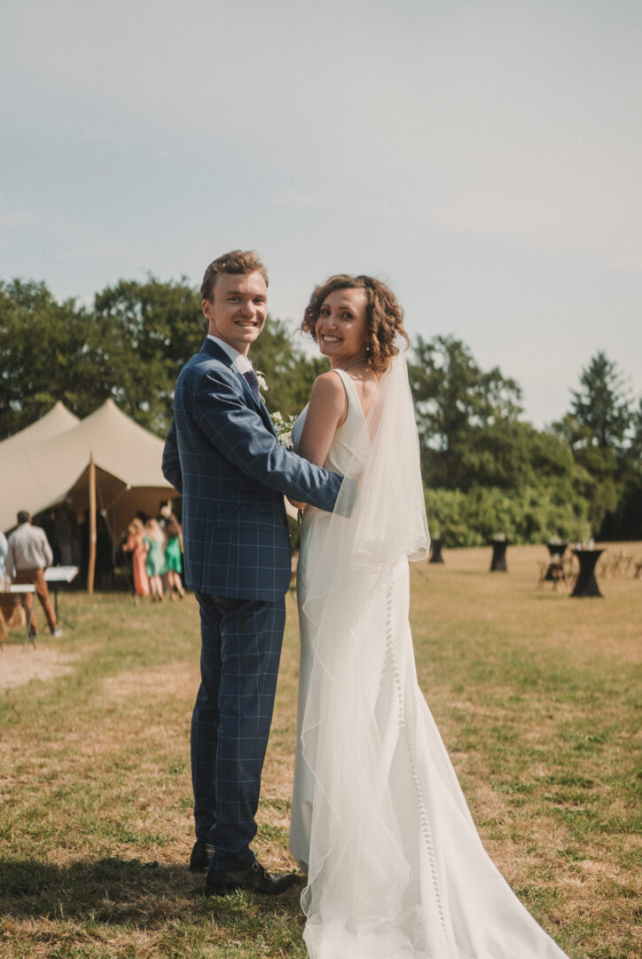 Photo de mariage de M&M au Château Les Garennes à Clohars-Fouesnant Bénodet par Antoine Borzeix 971