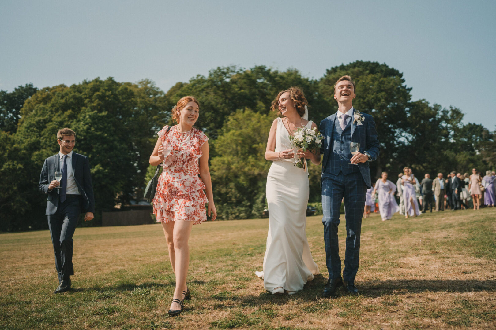 Photo de mariage de M&M au Château Les Garennes à Clohars-Fouesnant Bénodet par Antoine Borzeix 973
