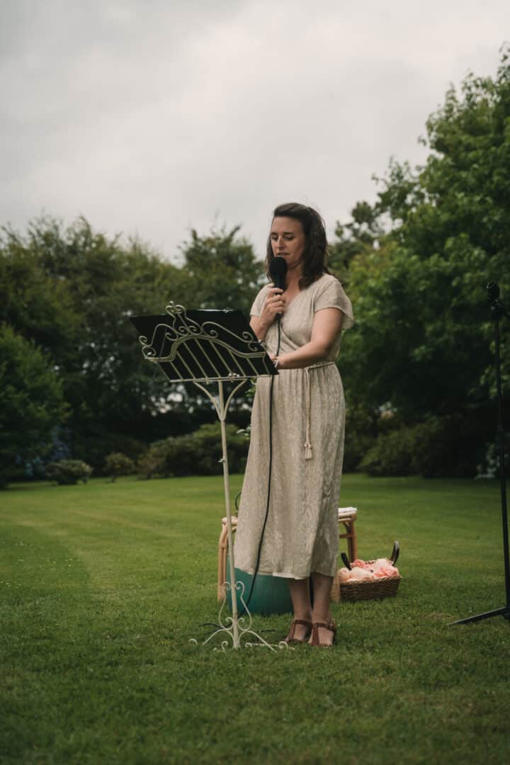 Reportage photo de mariage au Domaine Des Rhododendrons à Elliant par Antoine Borzeix-102