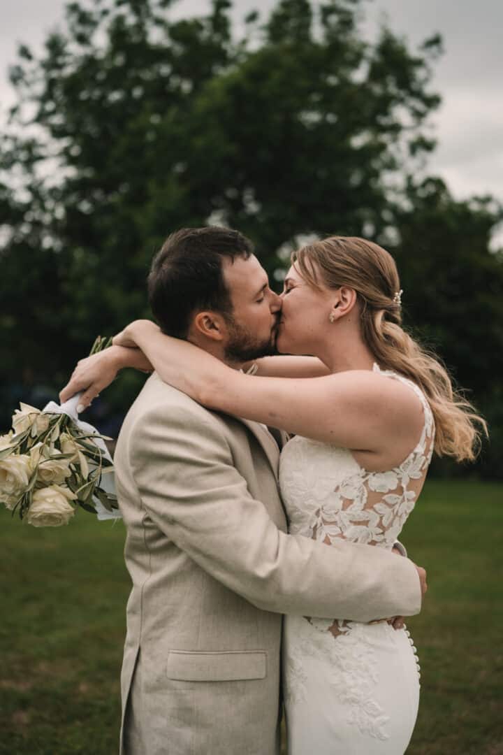 Reportage photo de mariage au Domaine Des Rhododendrons à Elliant par Antoine Borzeix-66