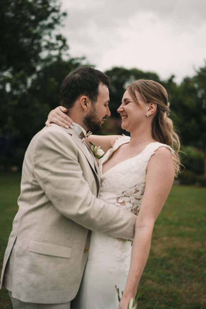 Reportage photo de mariage au Domaine Des Rhododendrons à Elliant par Antoine Borzeix-69