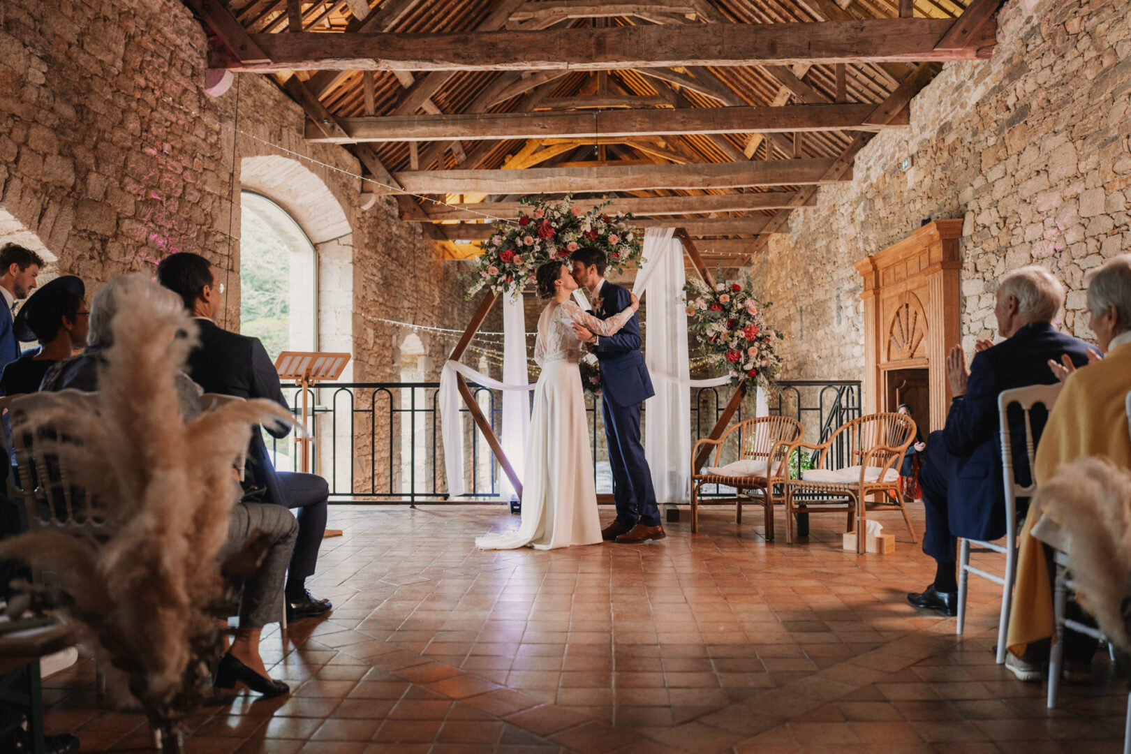 Mariage de L&C à L'Orangerie de Lanniron à Quimper par Antoine Borzeix-117